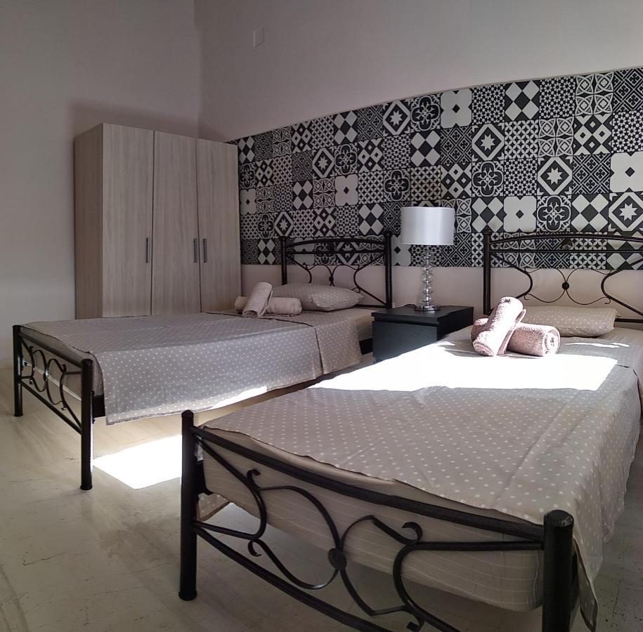 Alternative Country House 10 Minutes From Athens Airport Ártemida Kültér fotó