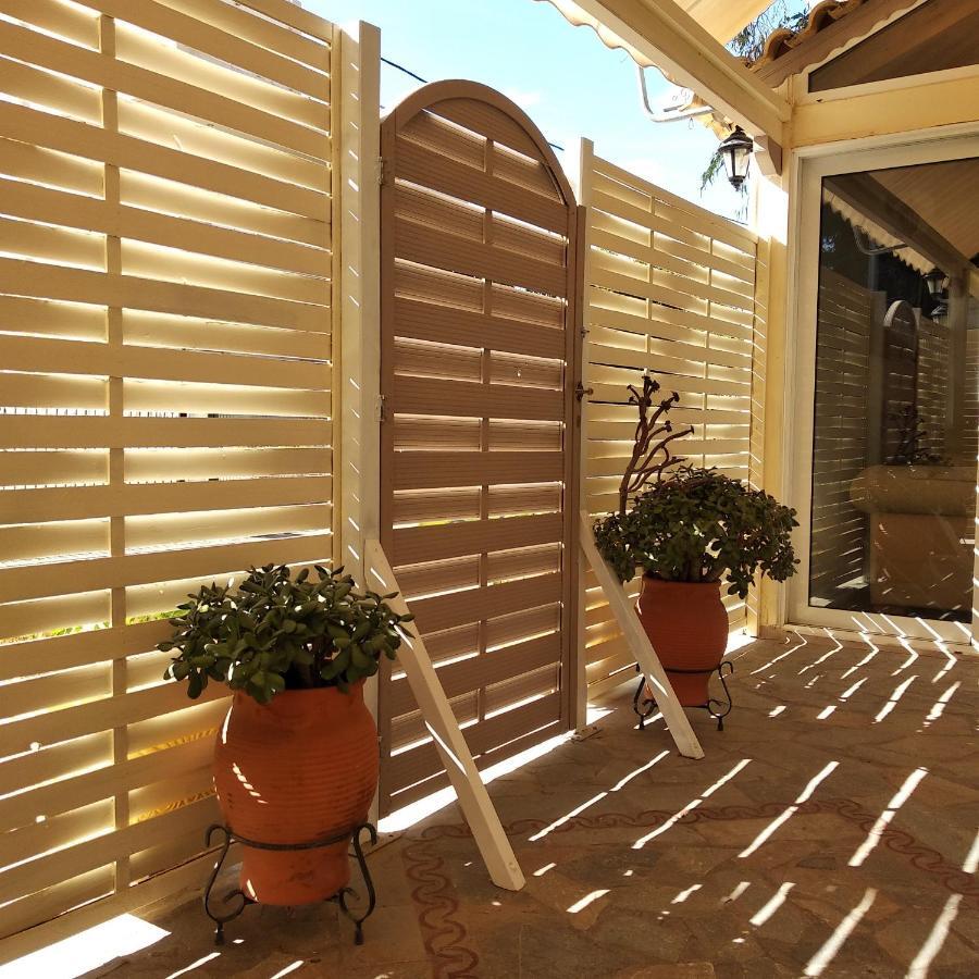 Alternative Country House 10 Minutes From Athens Airport Ártemida Kültér fotó
