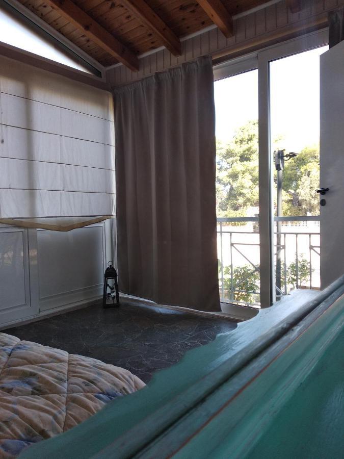 Alternative Country House 10 Minutes From Athens Airport Ártemida Kültér fotó